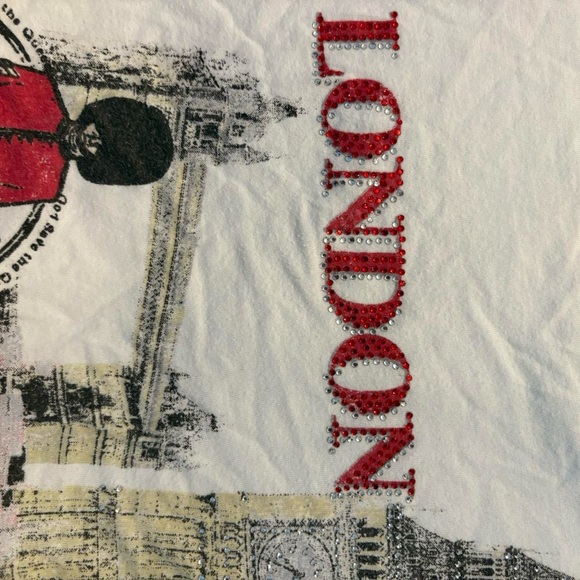 London Graphic White T-Shirt - Picture 4 of 4